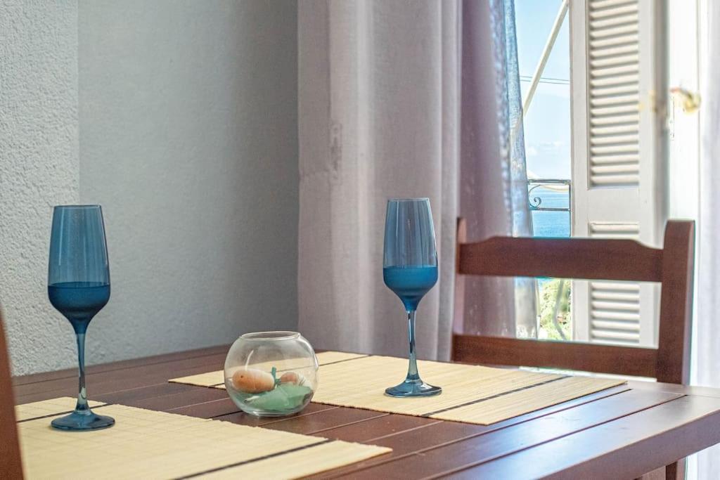 Blue Maraci 2 - Sea View, Kitchen, Beach Access Leilighet Himare Eksteriør bilde